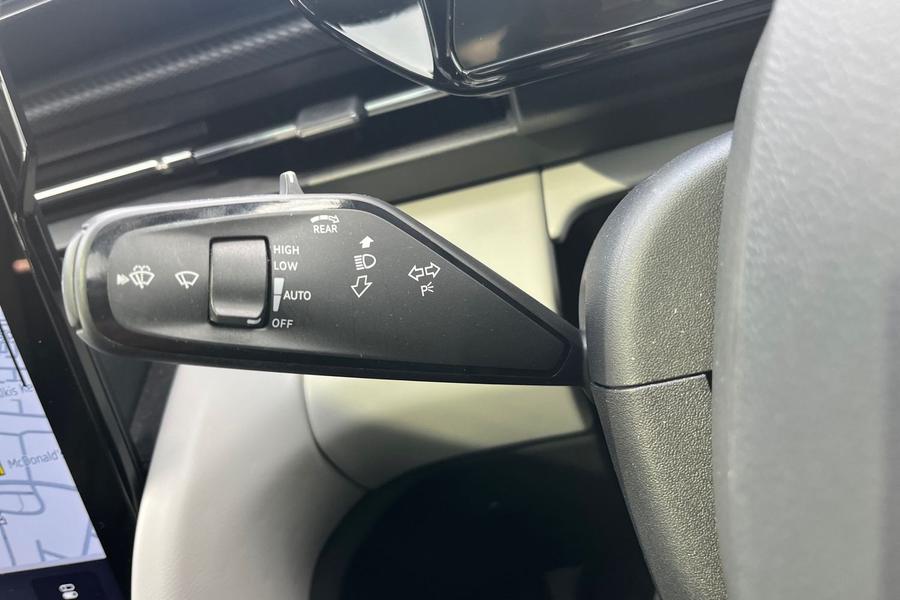 Ford Explorer Photo autoimg-ae94d06a7d601fdcc5f9ab398b74cc49247227f9.jpg