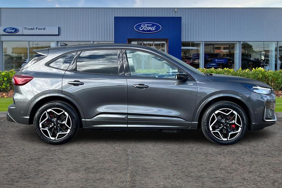 Ford KUGA Photo autoimg-ae96e1512f6a63855671ad3e5c5e7651c7fab54c.jpg