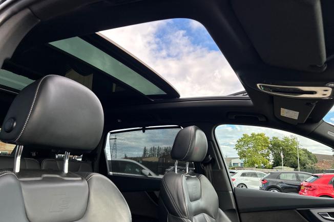 AUDI Q7 Photo 58