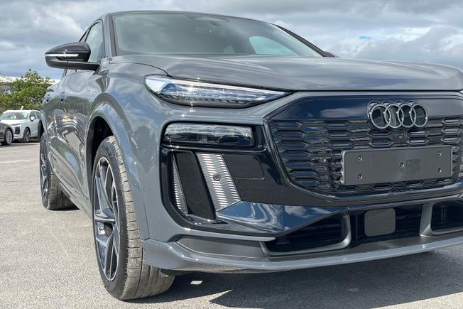 AUDI  Q6 Sportback Photo 19