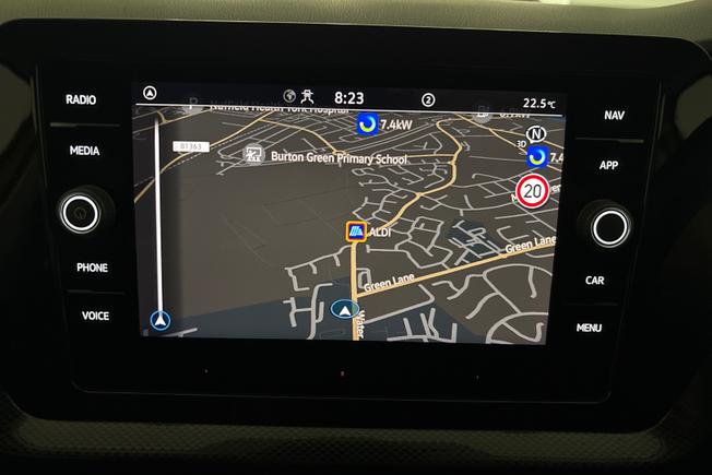 VOLKSWAGEN T-Cross Photo 14