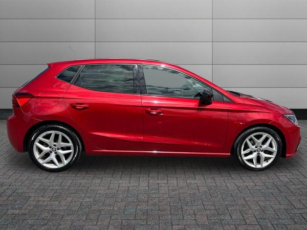 SEAT Ibiza Photo autoimg-ae9c6c24b517b464bc2d1c4af30064a5d7cad151.jpg