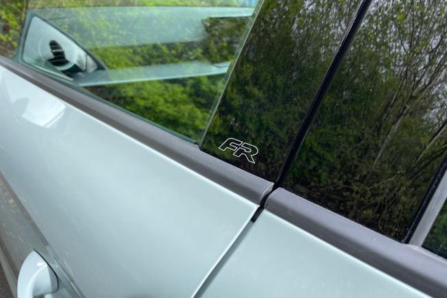 SEAT Arona Photo 21