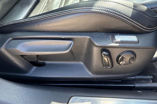 VOLKSWAGEN Passat Photo 50