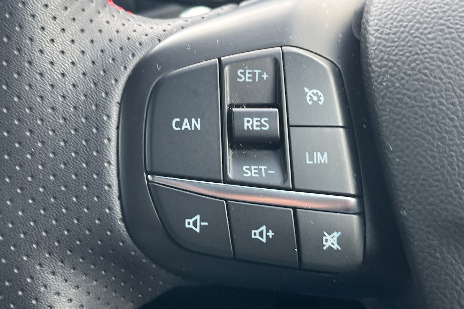 Ford Focus Photo 22