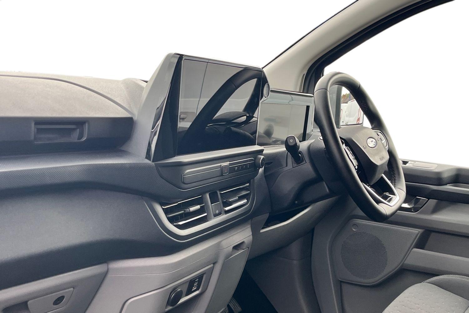 Ford Transit Custom Photo 3