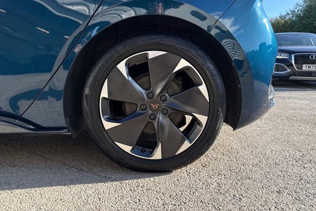 CUPRA Born Photo 23