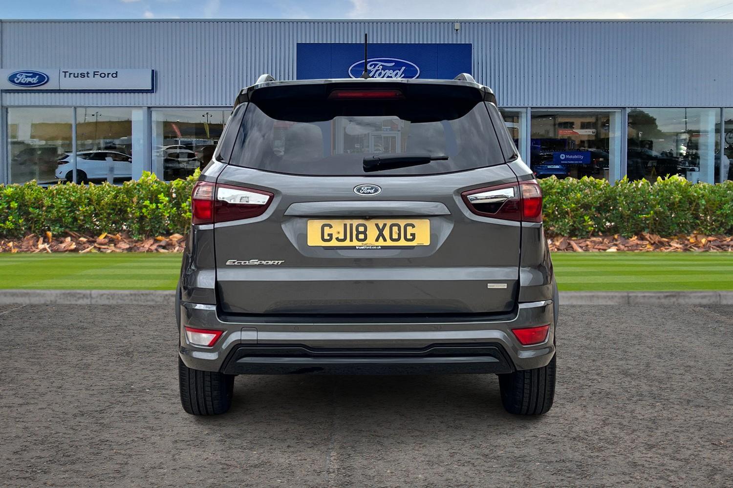 Ford EcoSport Photo 6