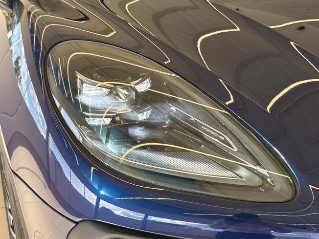 PORSCHE Macan Photo 21