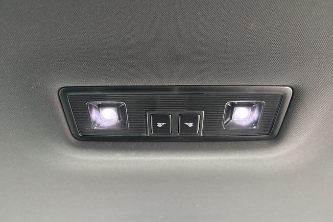 VOLKSWAGEN Tiguan Photo 24