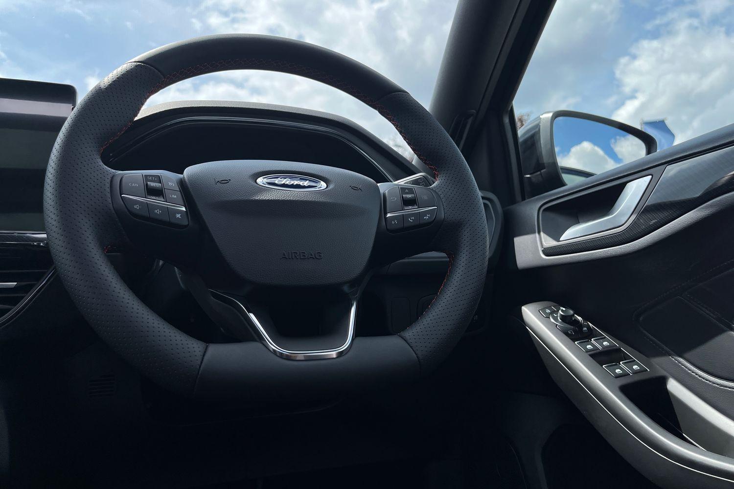 Ford Focus Photo 11
