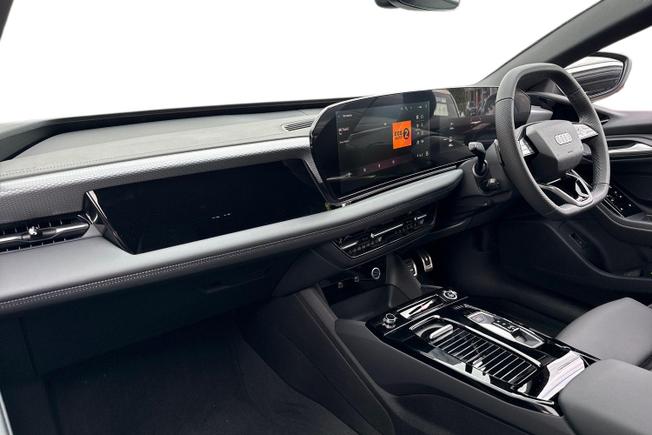 AUDI A6 E-Tron Avant Photo 2