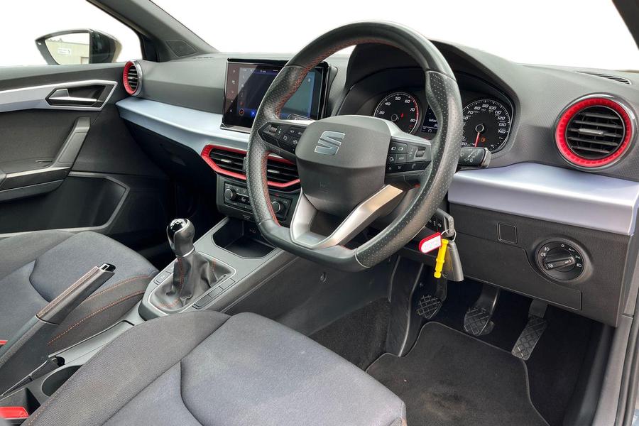 SEAT Ibiza Photo autoimg-aec25a703617ee217e79afebd6a48af31ed900ce.jpg