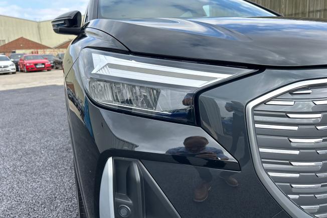 AUDI Q4 E-Tron Photo 60