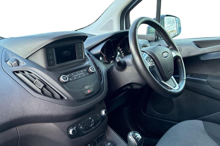 Used Ford TRANSIT COURIER MW22EOA 3