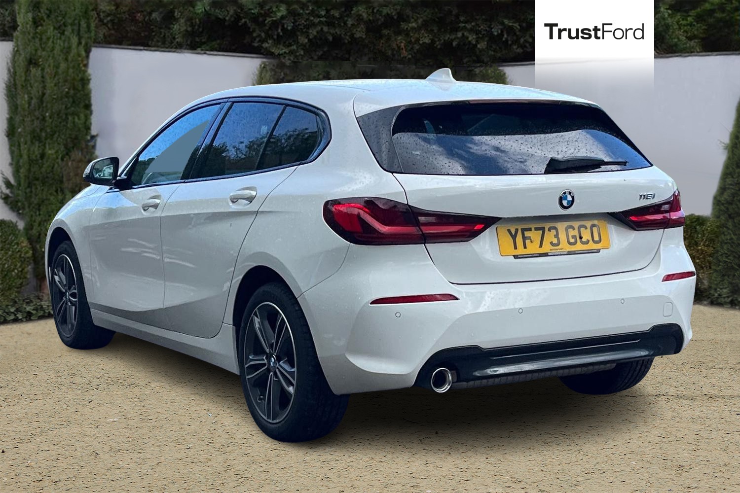 BMW 1 SERIES Photo 1