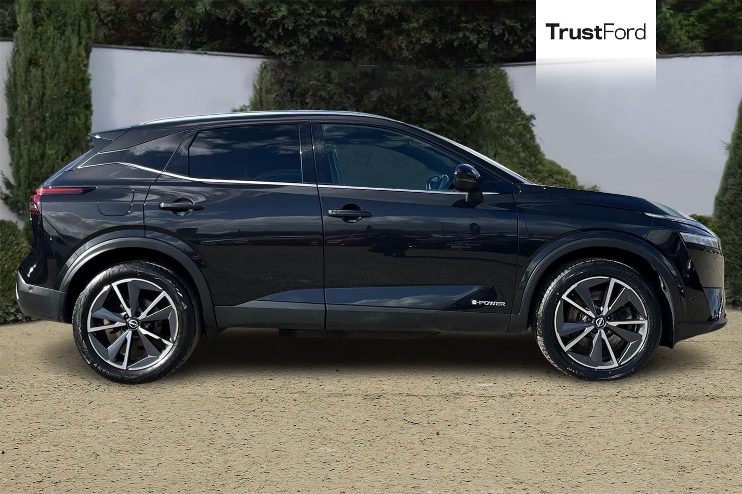 Nissan QASHQAI Photo 2