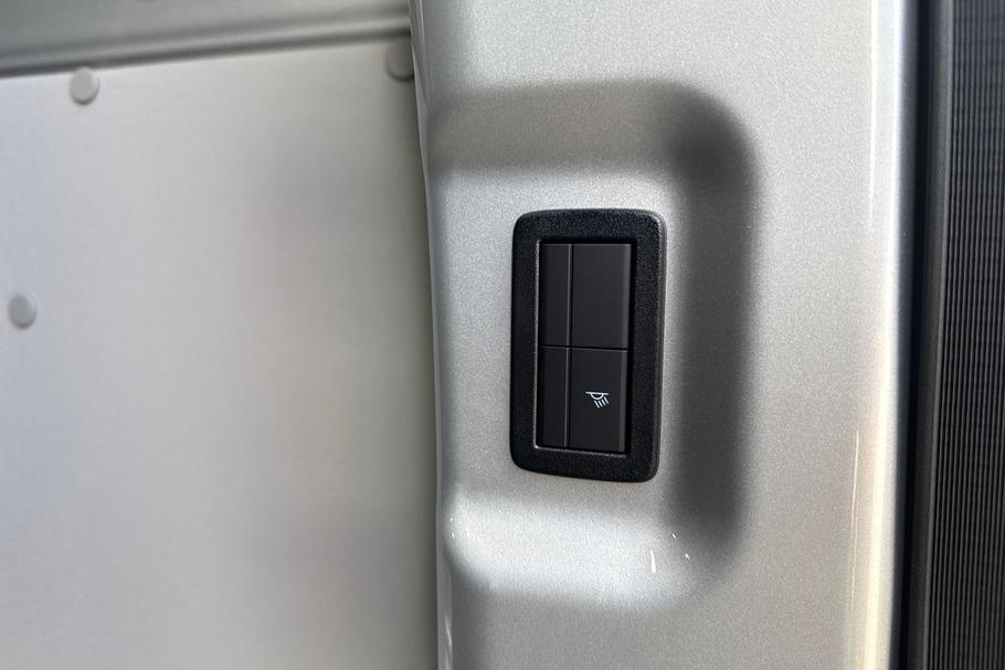 Used Ford TRANSIT CUSTOM SH26XOY 40