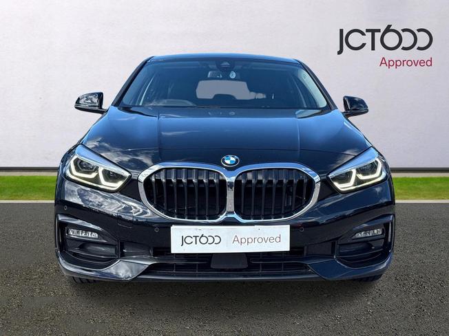 BMW 1 Series Photo 8