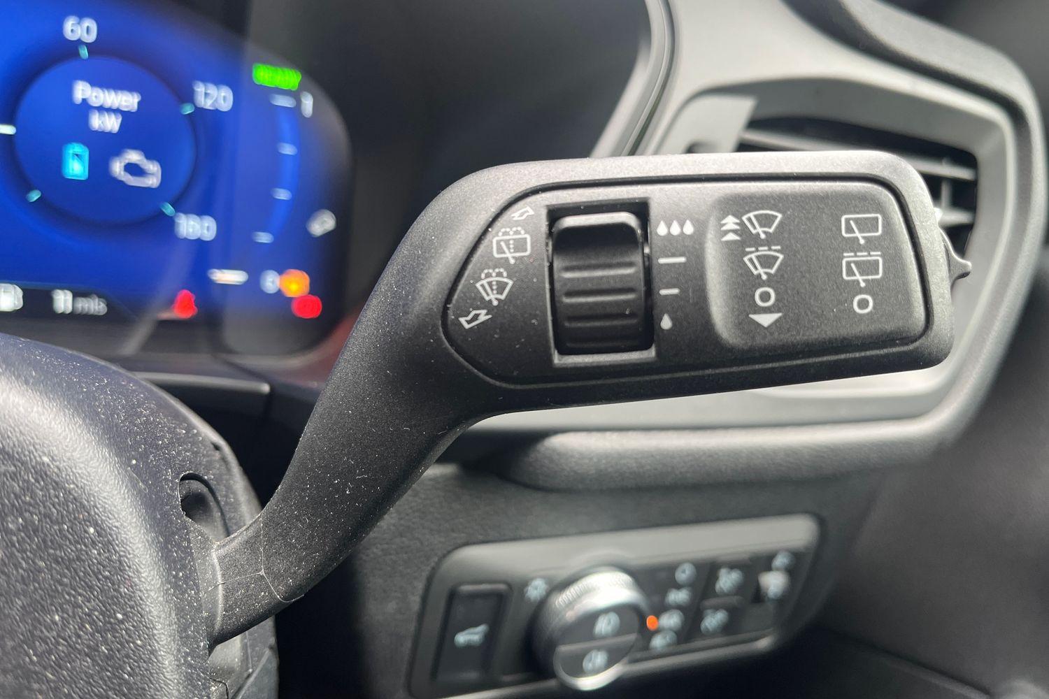 Ford KUGA Photo 14