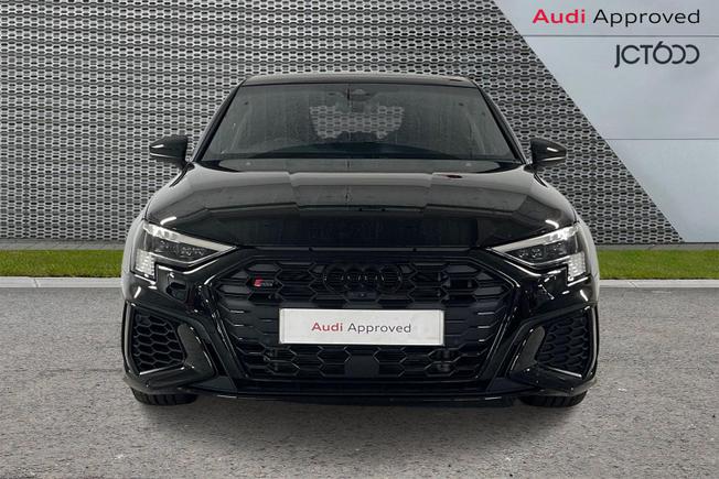 AUDI S3 Photo 8