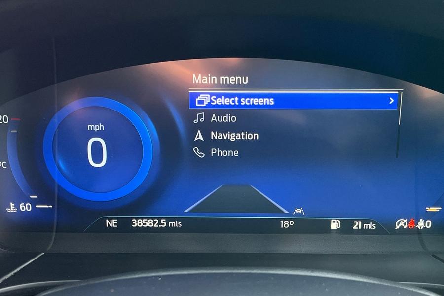 Ford KUGA Photo autoimg-aed6f404255f5601708bbeb44e3358a9630ef373.jpg