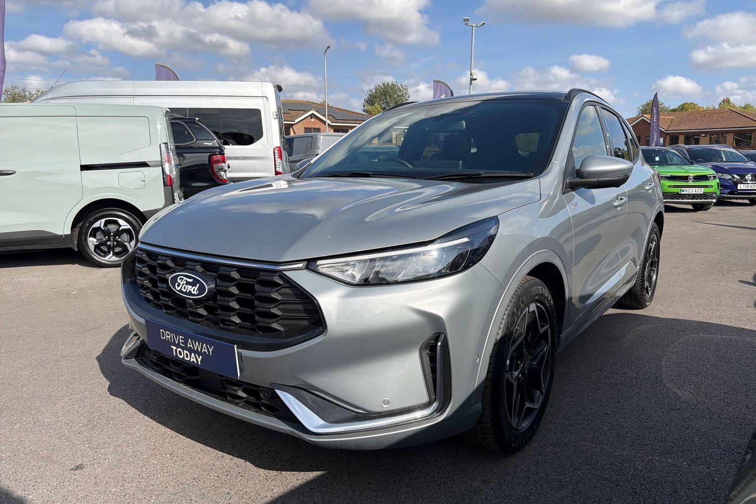 Ford KUGA Photo 38