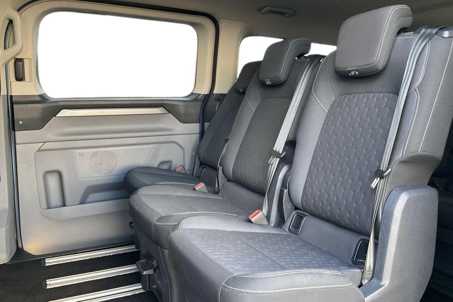 Used FORD TOURNEO CUSTOM CK24UDN 10