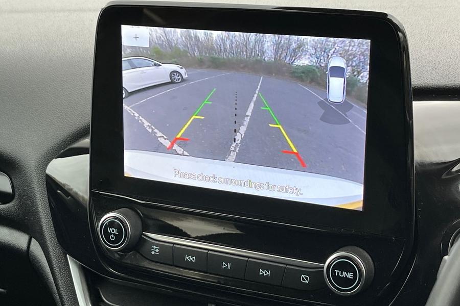 Ford FIESTA Photo autoimg-aee12f97354e6875b6ed76eaa7e044d124997cf5.jpg