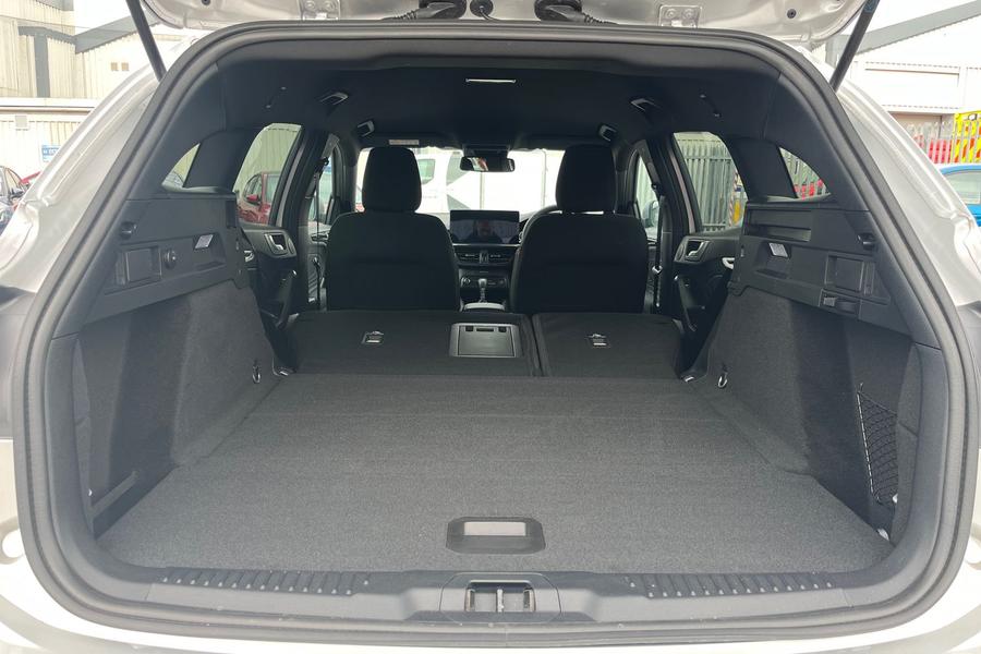 Ford FOCUS Photo autoimg-aee30ce6f89e45e5b47cc90bf0a7b448f5c3938b.jpg