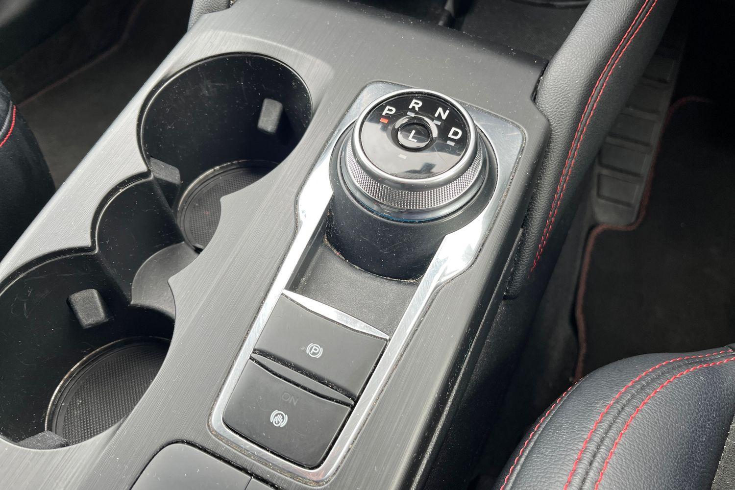 Ford KUGA Photo 35