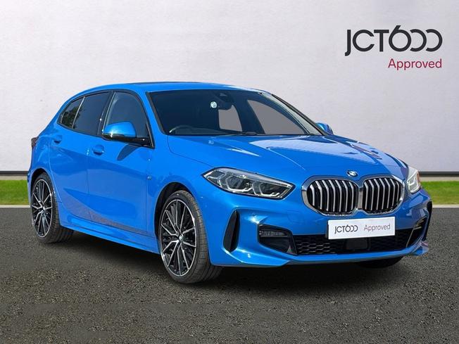 BMW 1 Series Photo 1