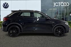 VOLKSWAGEN T-Roc Photo 4