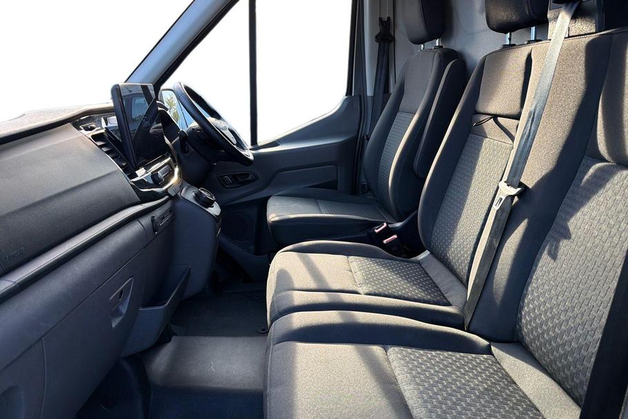 Used FORD TRANSIT WR75HKH 9