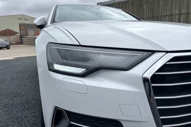 AUDI A6 Saloon Photo 54