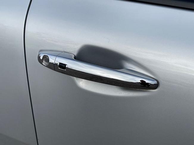 Kia Niro Photo 24