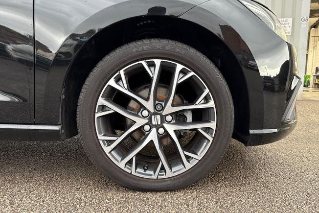 SEAT Ibiza Photo 5