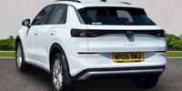 Volkswagen T-roc Photo 2