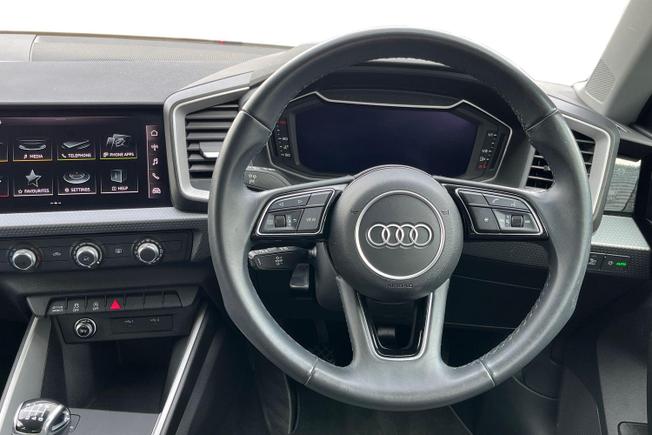 AUDI A1 Photo 11