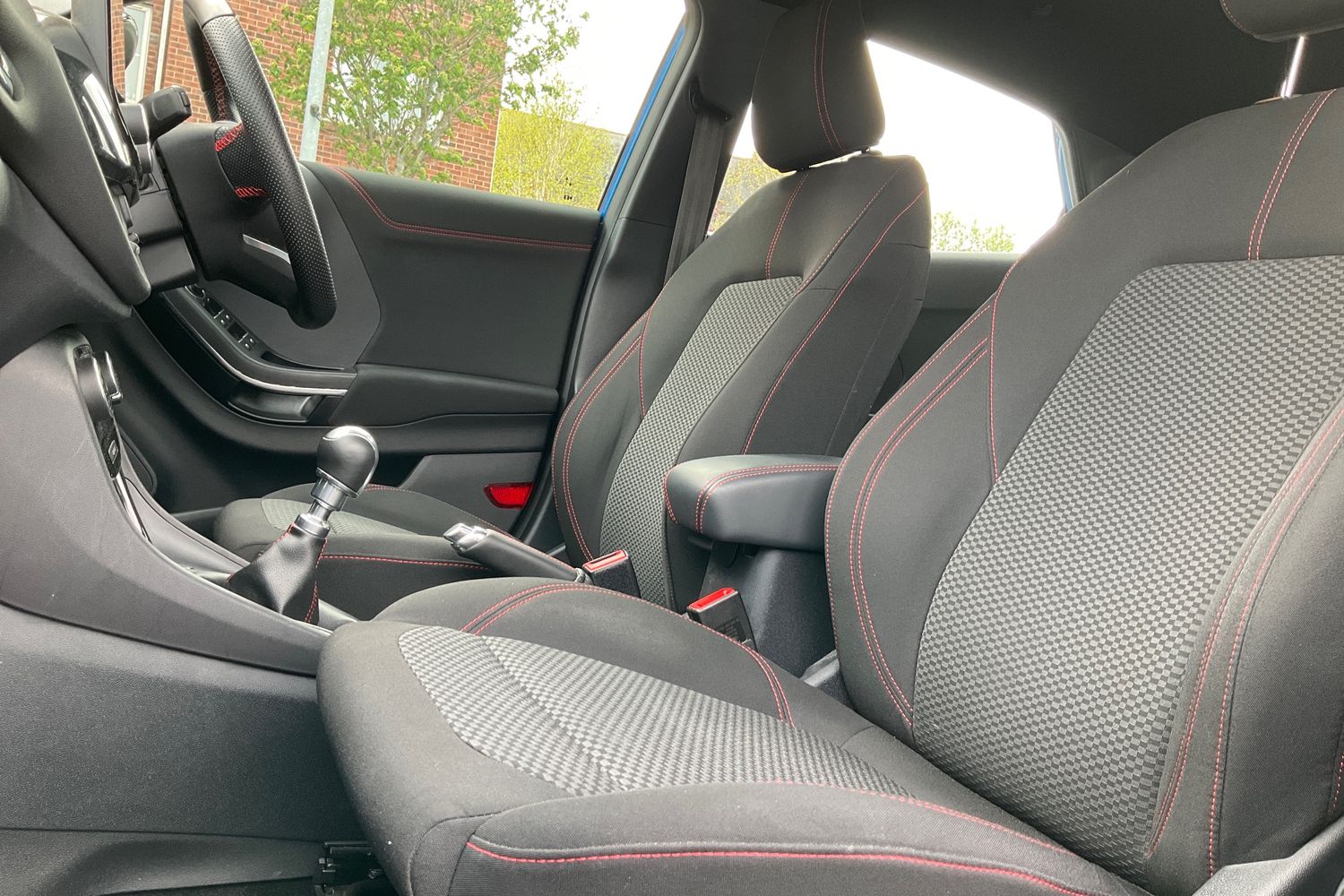 Ford PUMA Photo 18