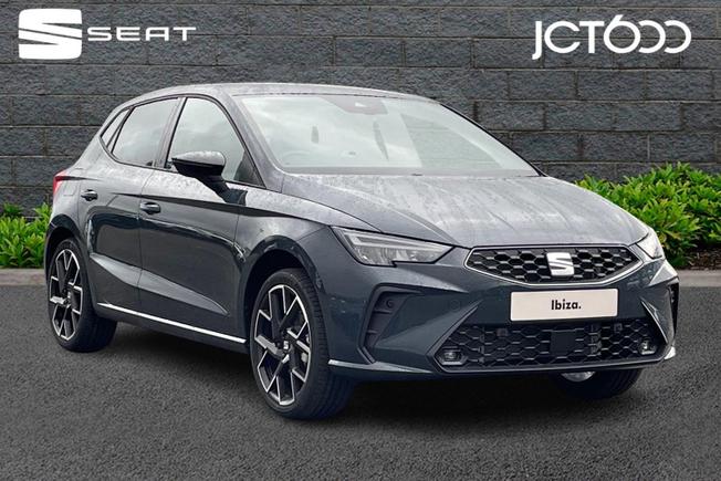 SEAT Ibiza Photo 1