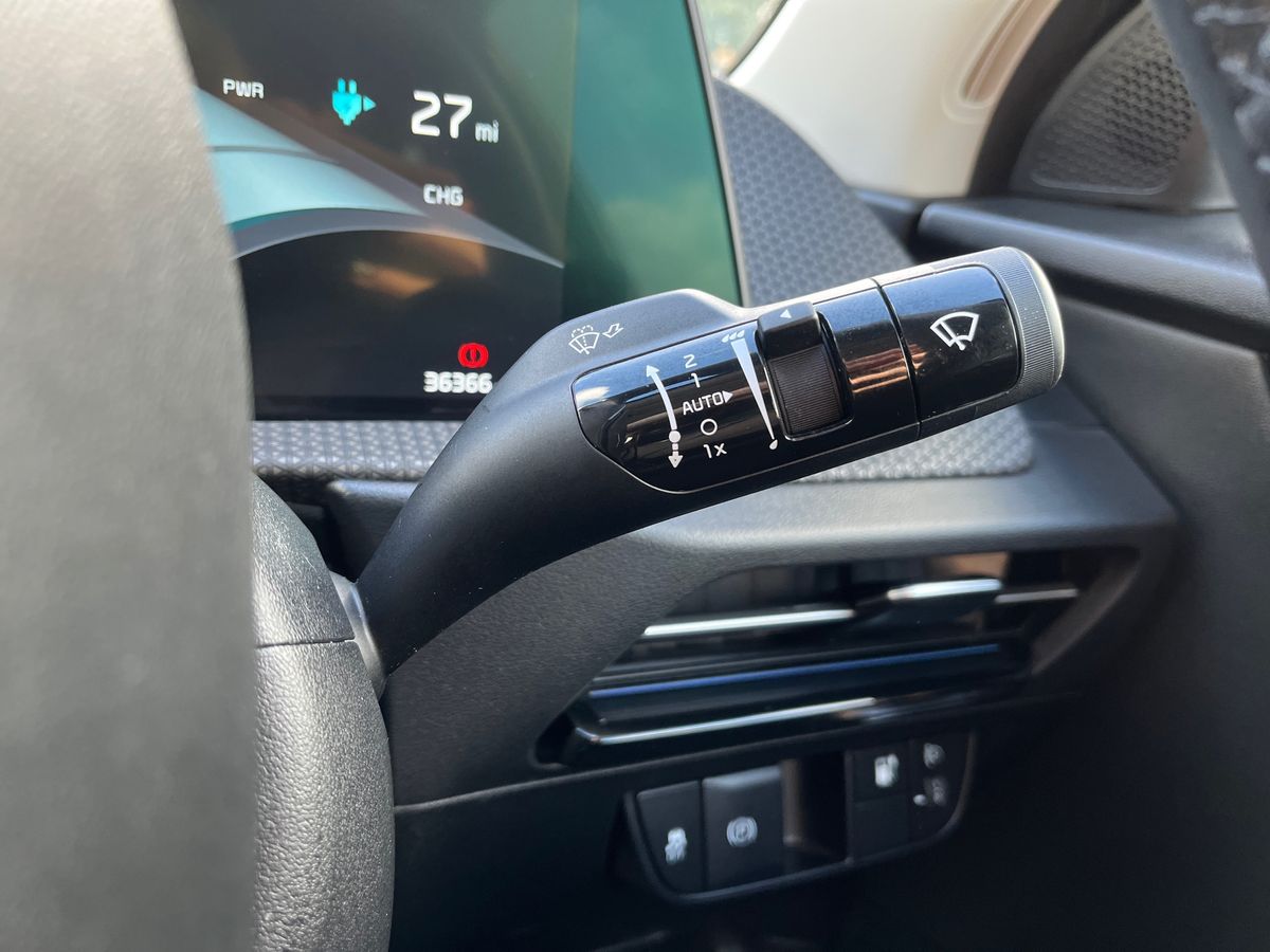 Kia EV6 Photo 40