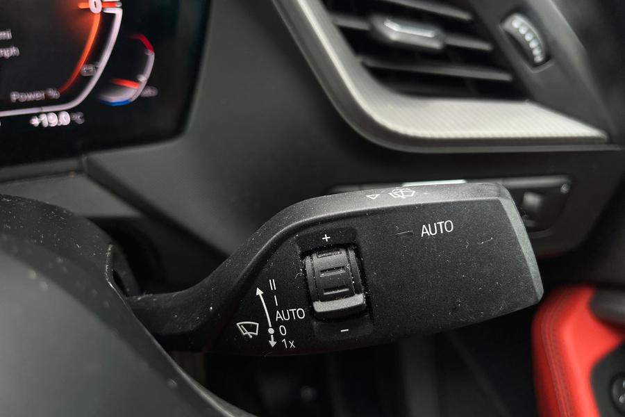 BMW 2 SERIES Photo autoimg-af173e87aa3376f05f18fe416851c6b862c8ca2f.jpg