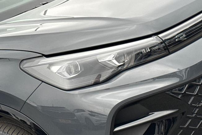 VOLKSWAGEN Tiguan Photo 19