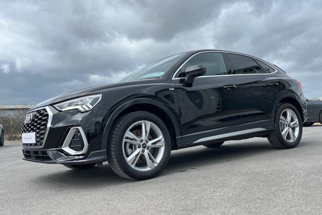 AUDI Q3 Photo 54