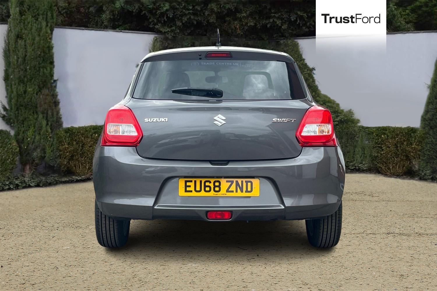 Suzuki SWIFT Photo 6