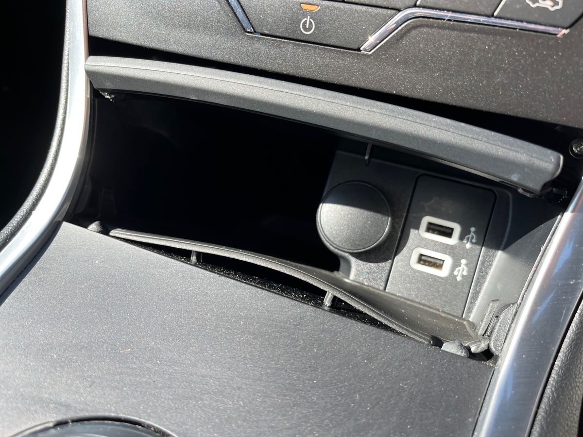 Ford Galaxy Photo 34