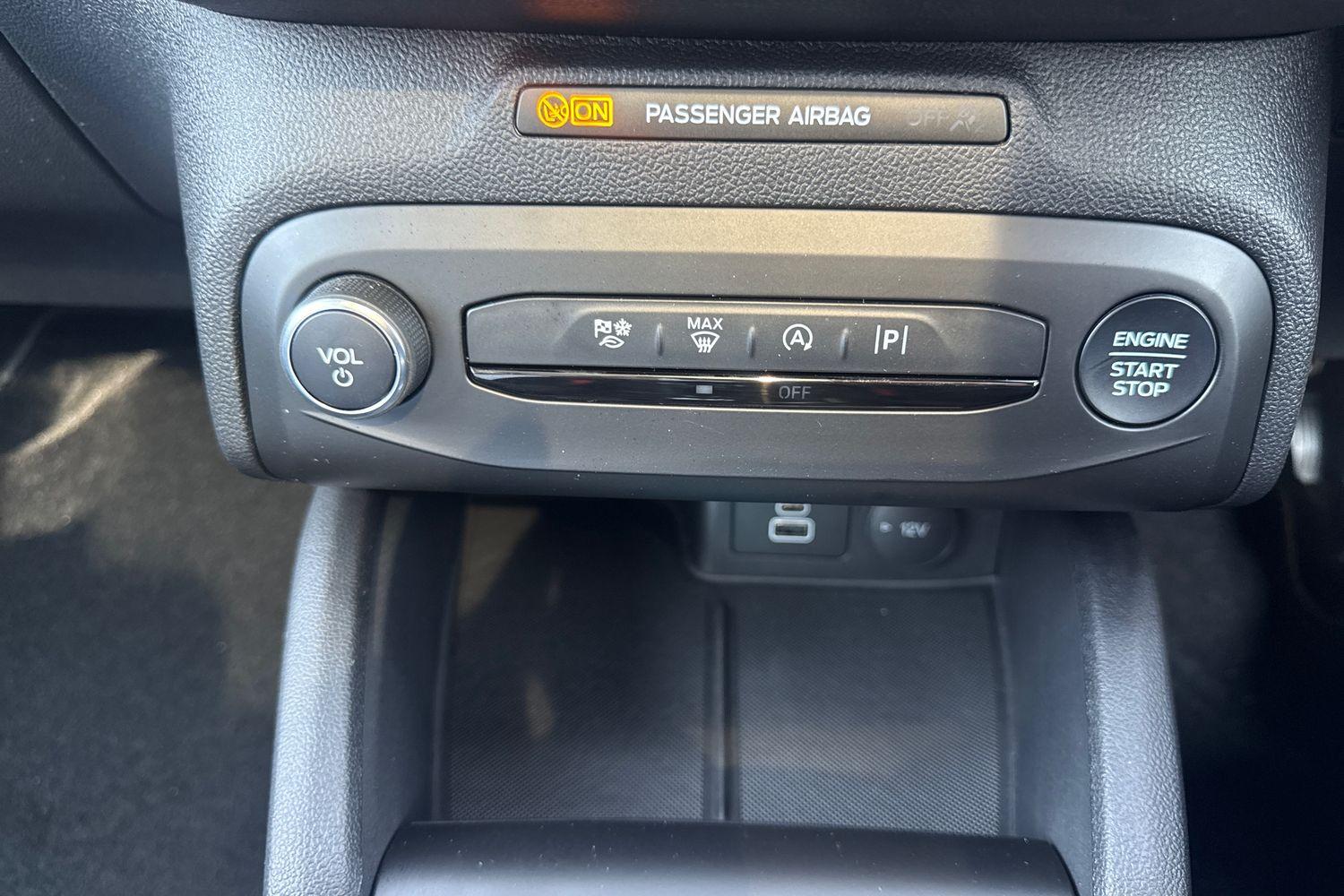 Ford FOCUS Photo 32