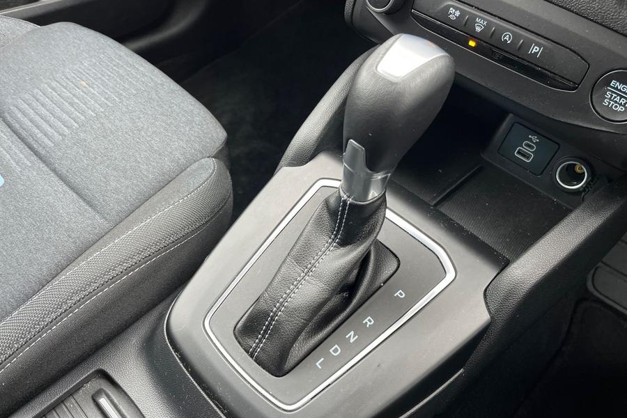 Ford FOCUS Photo autoimg-af2e4f98e73fd0dcd9405c152bc838c6d7b6432a.jpg