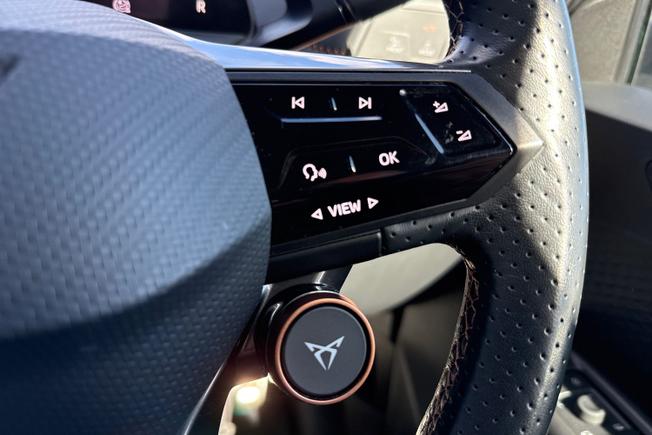CUPRA Born Photo 17